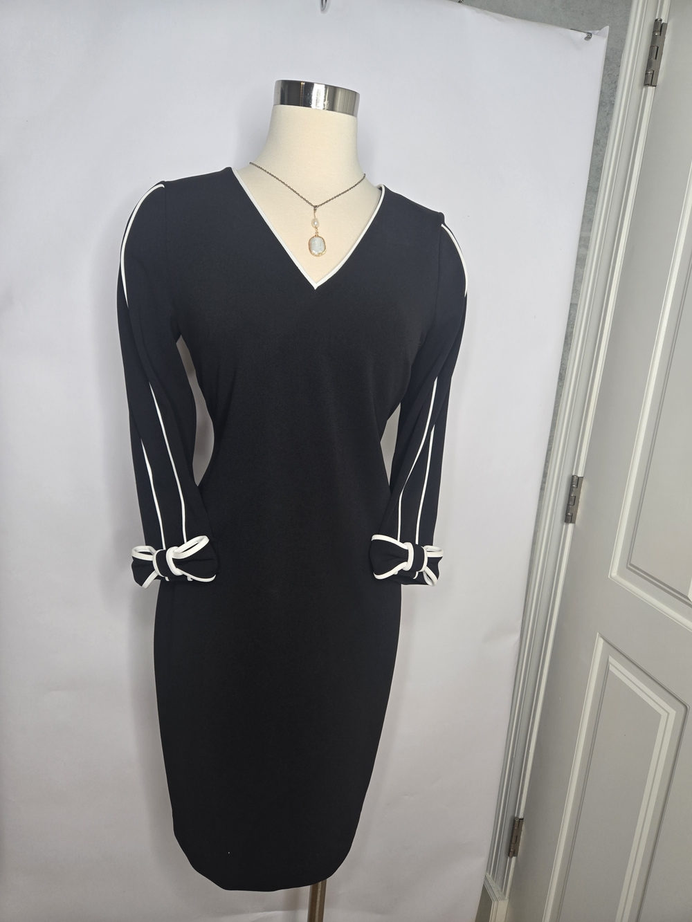 Calvin Klein Black Midi V neck Sheath Dress with White Trim